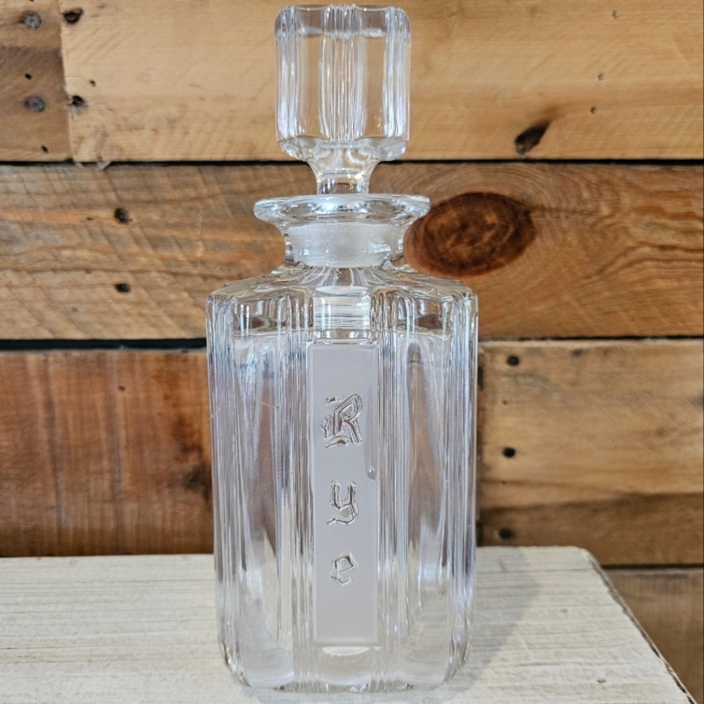 Vintage 1930s-40s MCM Fostoria Sunray hand blown glass "Rye" decanter